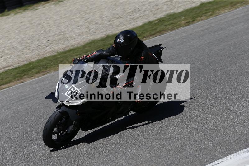 /15 22.05.2026  Plüss Moto Sport  Discover the Bike ADR /Gruppe gruen - Bike 1/69